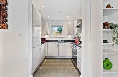 Winter Sale! Modern 2 Bed Flat in Warwick -Parking - Foto 22