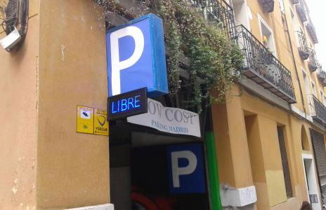 Exclusive quietness in the heart of Madrid with Public Parking, Breakfast, 2 bathrooms - Photo 78