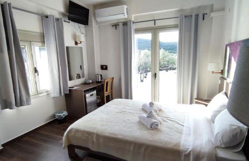 Socrates Organic Village - Wild Olive - Photo 10