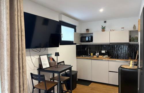 Le Chêne Doré Appartement romantique avec Jacuzzi Privé - Foto 16