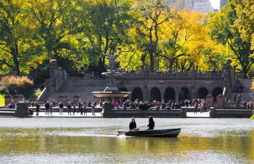 2BR 2BA, King bd, Gym, Free Parking, 8min to Train - Foto 74