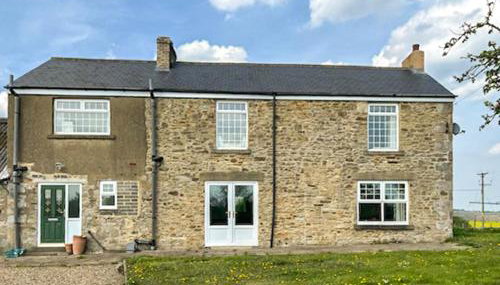 Middle Farm - Photo 2