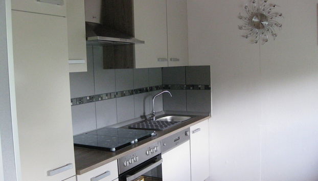 Holiday Home in Germany With Scenic Nature - Foto 3