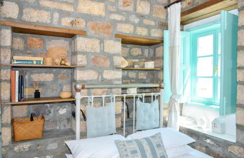 PYRGALI ΠΕΤΡΙΝΟ ΠΥΡΓΑΚΙ ΠΑΤΜΟΣ - Foto 26