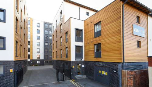 Brookland Road Leicester - Photo 5