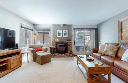 Mountain Condo | Spa Pool and Ski Shuttle Access - Foto 31