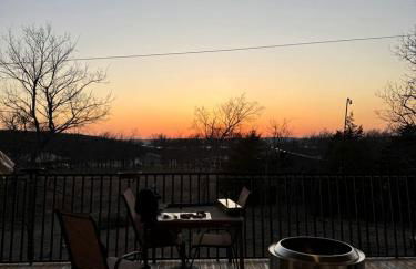 Amazing Loft Rental with Incredible Amenities for a Fun-Filled Family Getaway near Tenkiller Ferry Lake in Oklahoma - Foto 18