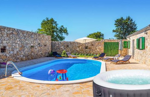 4 Bedroom Amazing Home In Benkovac - Foto 3