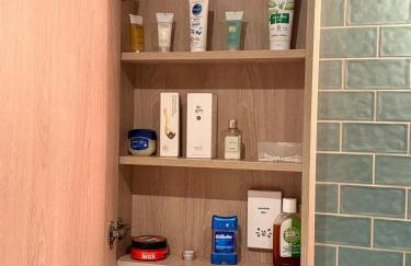 Luxury Private Room with Living Area Wembley Stadium View - Photo 38