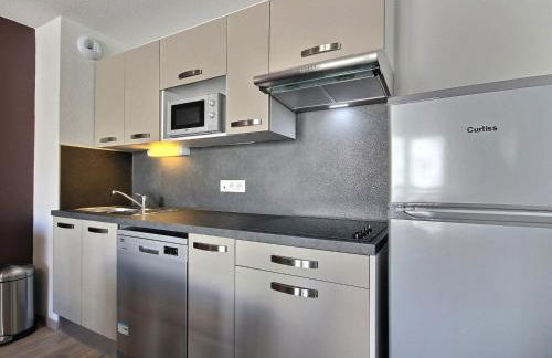 Bel appartement 2 pièces avec piscine et parking, 4 personnes - FR-1-455-23 - Foto 8