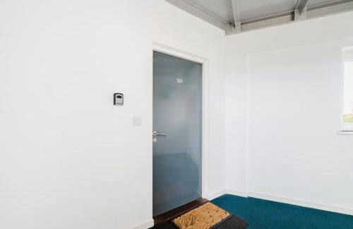 2BR Flat Near City Centre with Free Parking - Foto 30