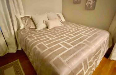 [4-BR/Sleeps 12] Family & Friends Home in Indiana - Foto 36