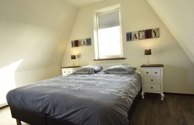 Modern Holiday Home in Westerland - Photo 9