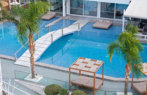White Luxury Villa - Foto 76
