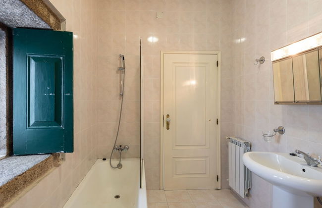 Holiday Home in Arcozelo With Terrace - Photo 19