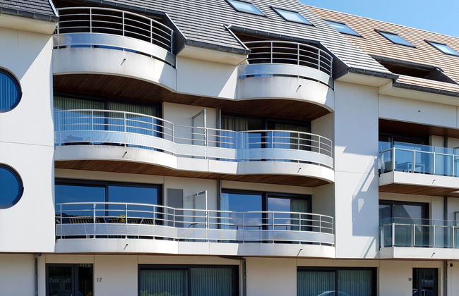 2 bedroom Apartment in Bredene - Photo 6