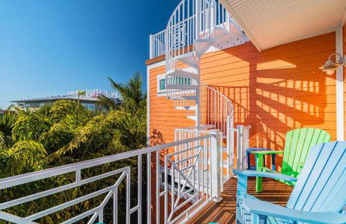 LUXURY VACATION HOME! ADD A GOLF CART!! - Photo 31