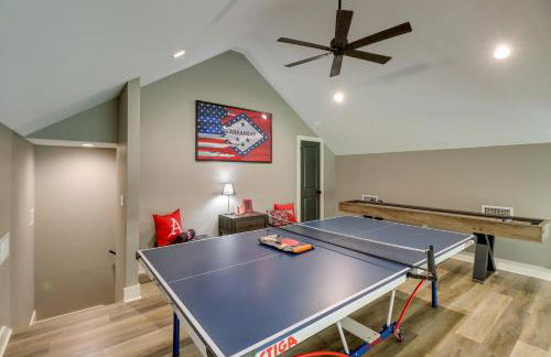 Chic Arkansas Retreat with Patio, Grill and Fire Pit! - Foto 26