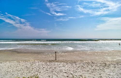 Paradise with Balcony Near the Action - Foto 14