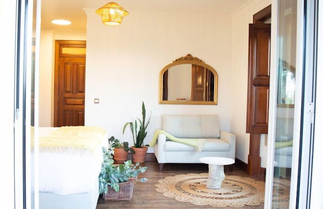 AR Country House - Photo 42