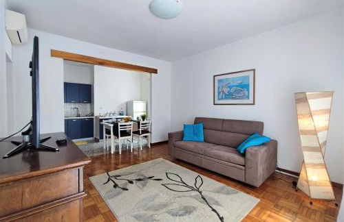 Baga's Home with Terrace - Photo 3