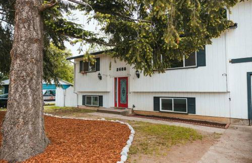 Hot Tub and Spacious Backyard Close to Lake! - Foto 30