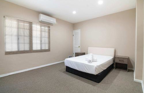 Spacious 4BR Spanish Villa In Hancock Park - Foto 41