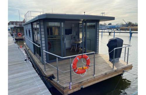 Hausboot Fjord Vela mit Biosauna in Barth - Photo 1