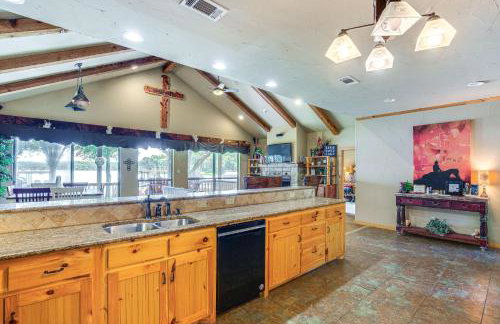 Views and Private Dock Lakefront Eustace House! - Foto 12