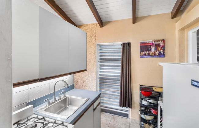 Caribbean View Style 1 Bedroom Condo by RedAwning - Photo 9