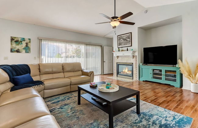 Sea Glass House - Photo 2