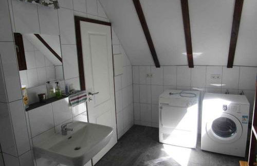 Ferienhaus im Grünen - NEU mit E-Auto Ladesäule - Foto 20