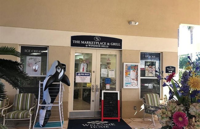 This Amazing 6 Bedroom Property With a Lake View - Foto 72