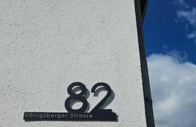 CASA8070 - Exklusive große Maisonette-Wohnung 91 qm für Familien, Gruppen, Geschäftsreisende, inklusive Parkplatz, WLAN, Kaffee und Tee, voll ausgestattet für 1 bis 9 Personen, zentrumsnah an der Autobahn A9 Ingolstadt-Süd - Photo 79