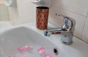 Lemon Tree House - Photo 14