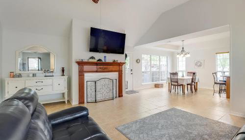 Long Beach Maple House - Photo 3