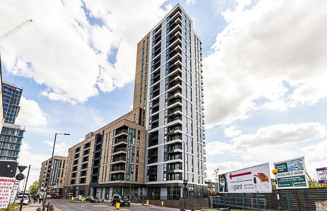 Chic and Sleek Sky-high Apartment - Foto 26