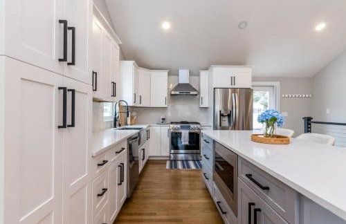 Cape Diem- Home in West Hyannisport - Photo 21