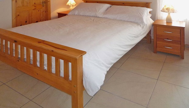 Heir Island Cottages - Photo 5, Room