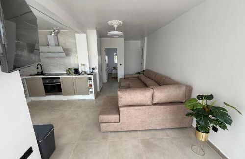 CASA Adosada obra nueva Calas santa pola del este 50 metros del mar - Foto 44