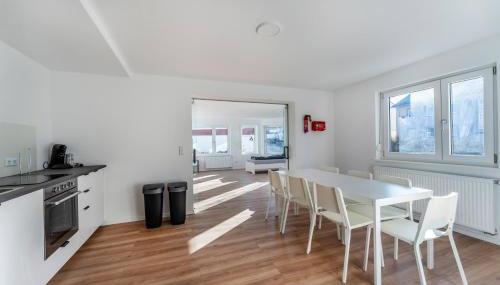 Monteur- & Gästewohnung mit Küche, WLAN & Parkplatz - SCH04 - Foto 5