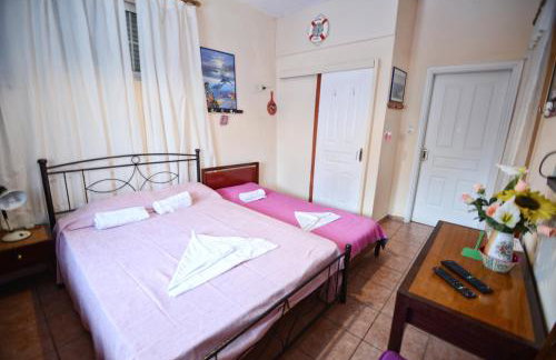 Ikaria Studios - Photo 37