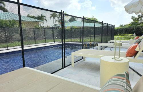 Saltwater Pool Minutes2Beaches BBQ Patio Playroom - Photo 6