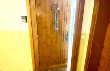 Luna's Cozy Apartment, skiin skiout in centre - Foto 13