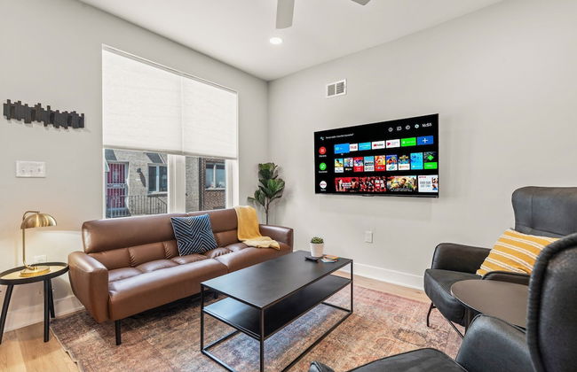 Stylish Near Stadiums & Nightlife Game Room - Foto 23