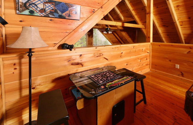 Smoky Mountain Getaway - Five Bedroom Cabin - Foto 23
