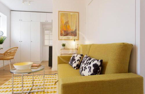 Beautiful Guinardó Apartment - Photo 26