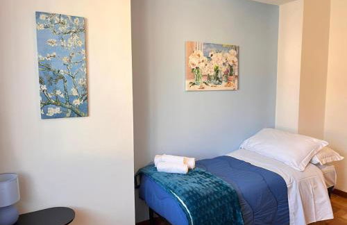 Spacious 4BR Suite & Prime Location and Comfort - Foto 38