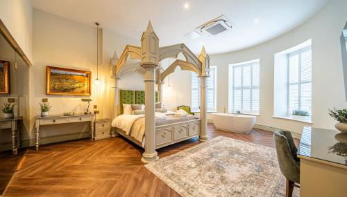 St Mary's Quarters - Photo 2