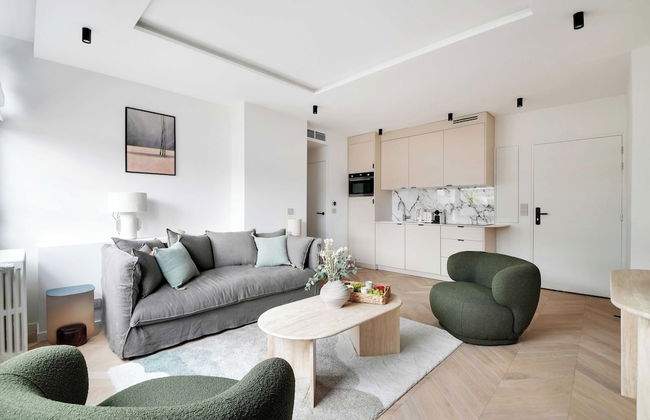 Elegant Apartment - 3br/8p - Arc de Triomphe - Photo 16